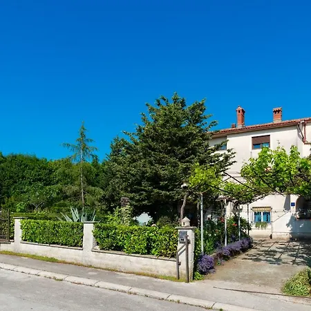 Milena Appartement Pula
